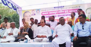 ঈদুল ফিতরের আগেই অগ্রাধিকার ভিত্তিতে ‘ফ্যামিলি কার্ড’ চালু হবে: ত্রাণমন্ত্রী